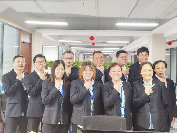 專業(yè)技術(shù)團(tuán)隊-華東工控